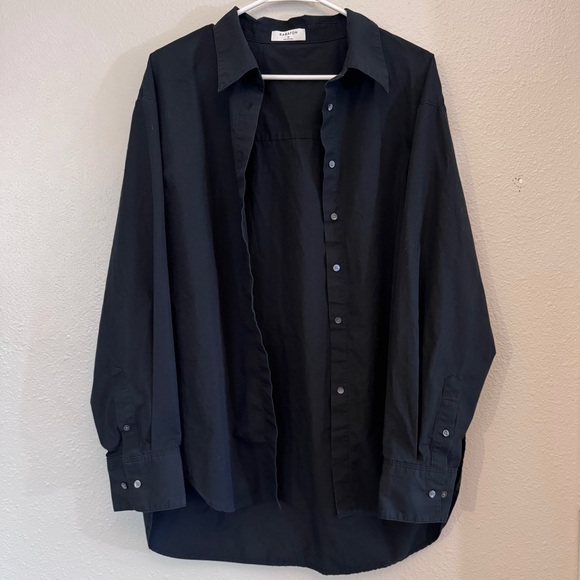 Aritzia Babaton Essential Relaxed Poplin Shirt • Black • Size M • 100% Cotton - Picture 1 of 8